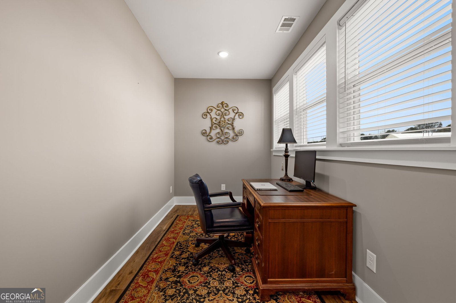 404 Whipple Avenue Williamson - Photo 8