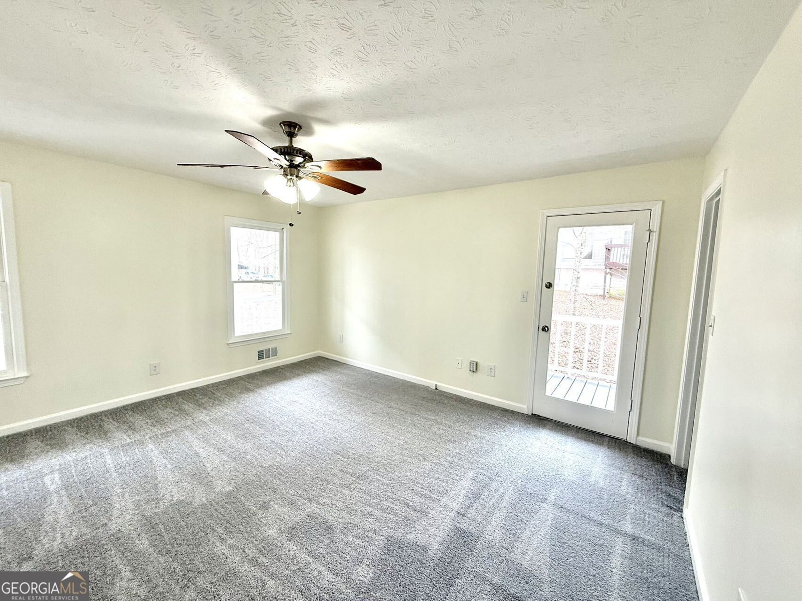 43 Oak Landing Circle Douglasville - Photo 12