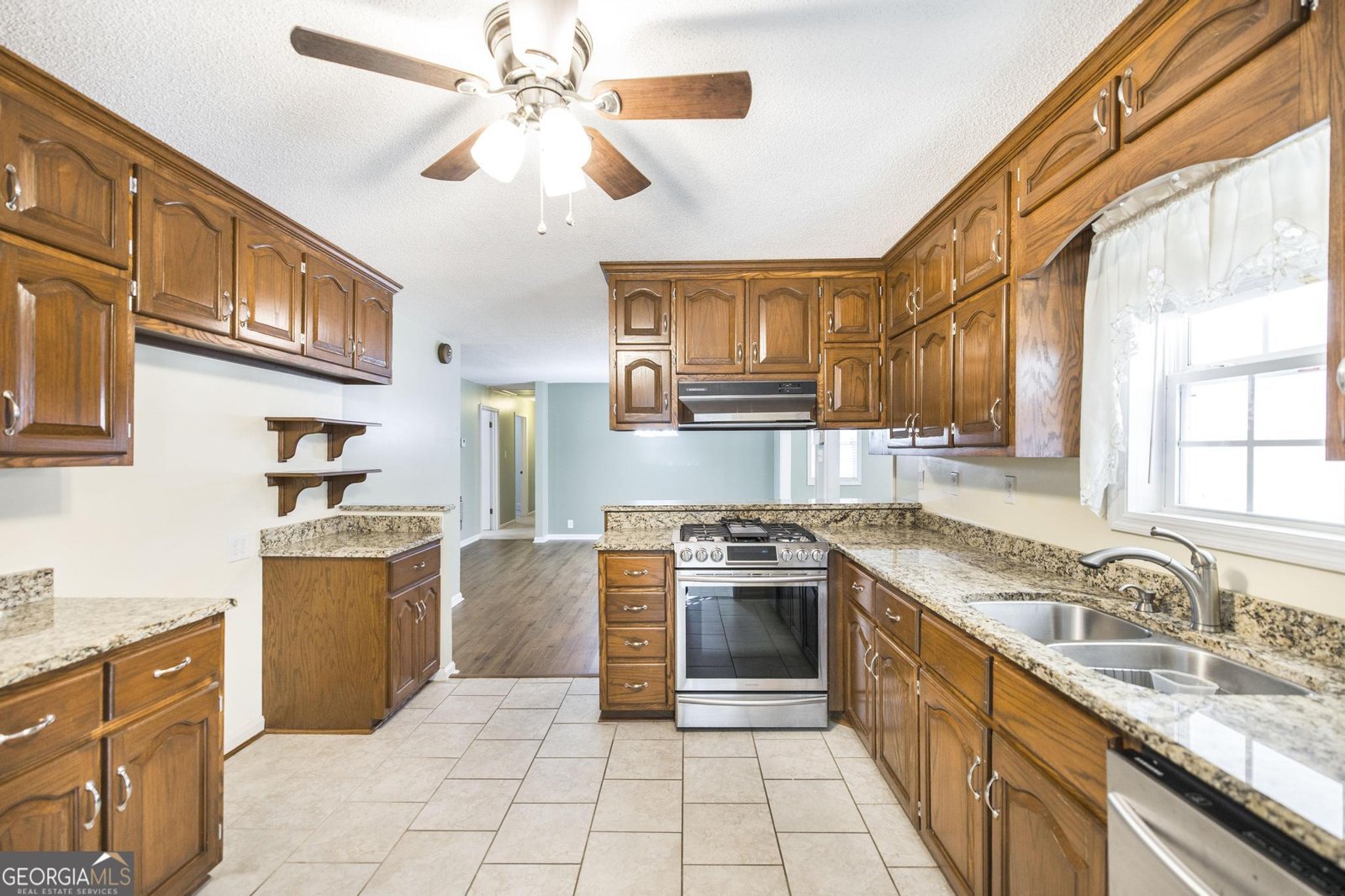 104 Delone Drive Byron - Photo 17