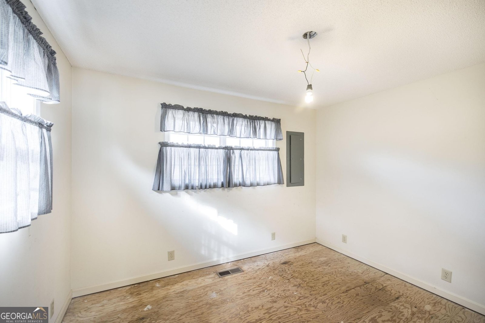 104 Delone Drive Byron - Photo 19