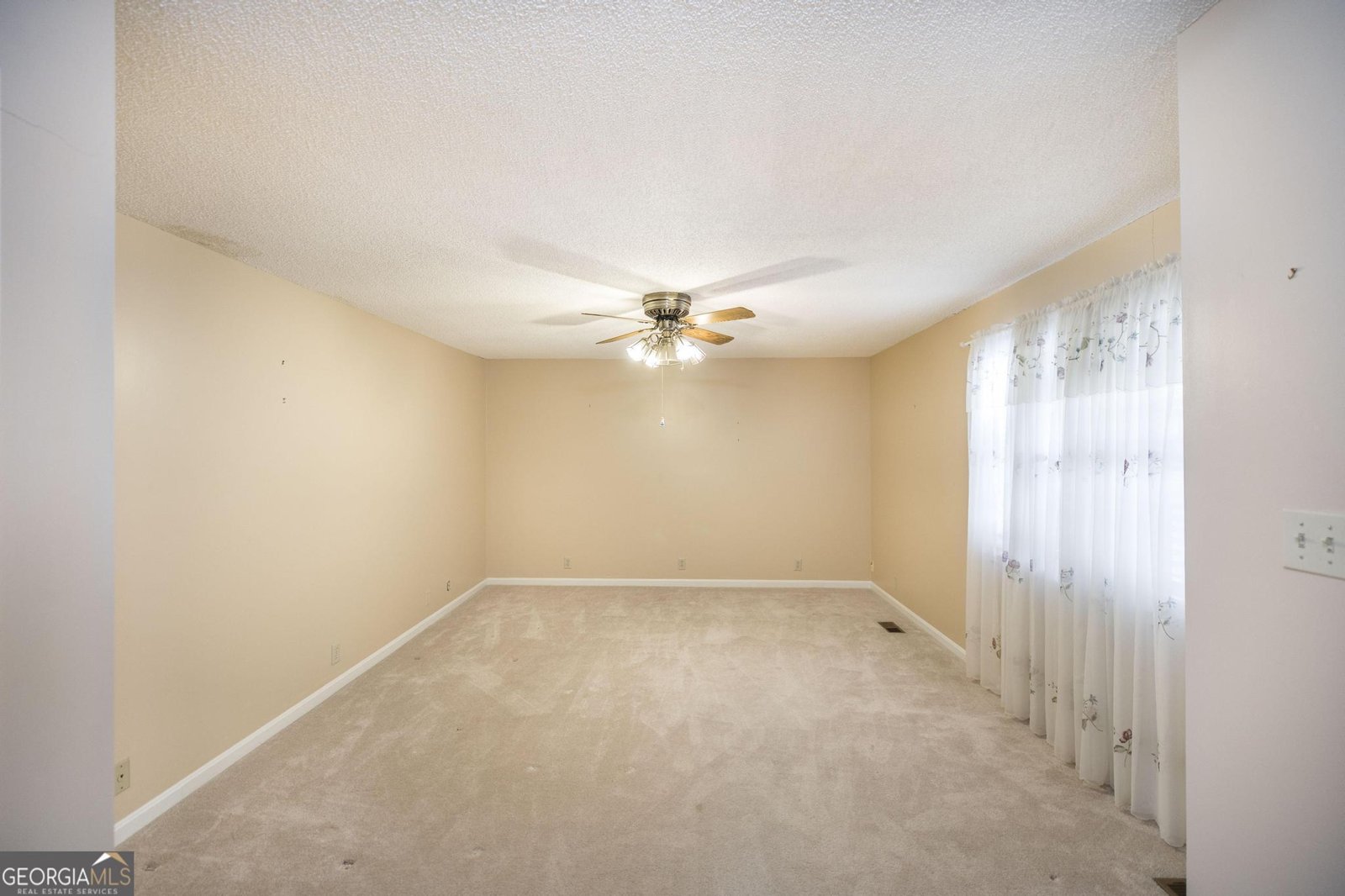 104 Delone Drive Byron - Photo 7