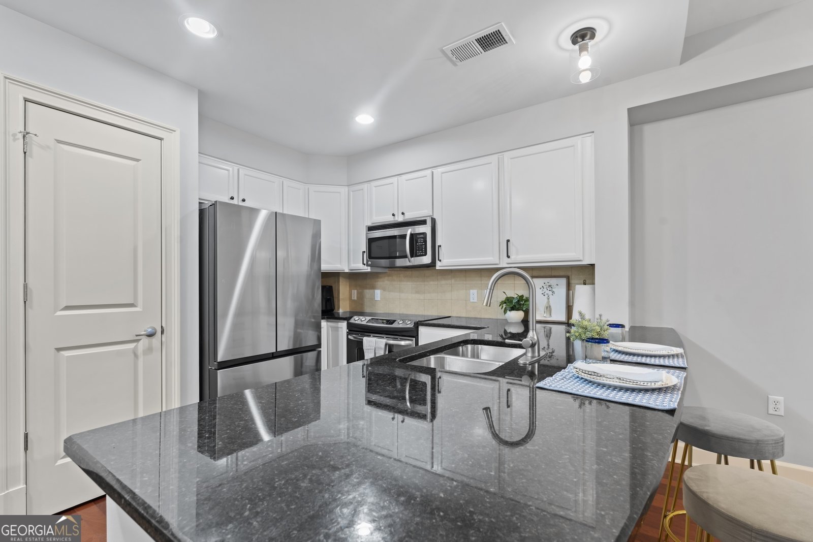 200 River Vista Drive Sandy Springs - Photo 10