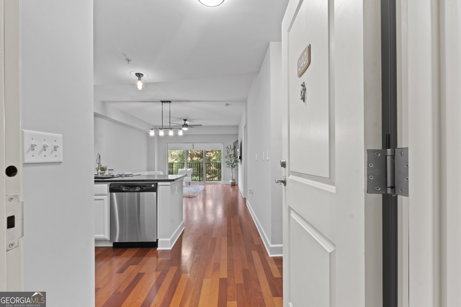 200 River Vista Drive Sandy Springs - Photo 6