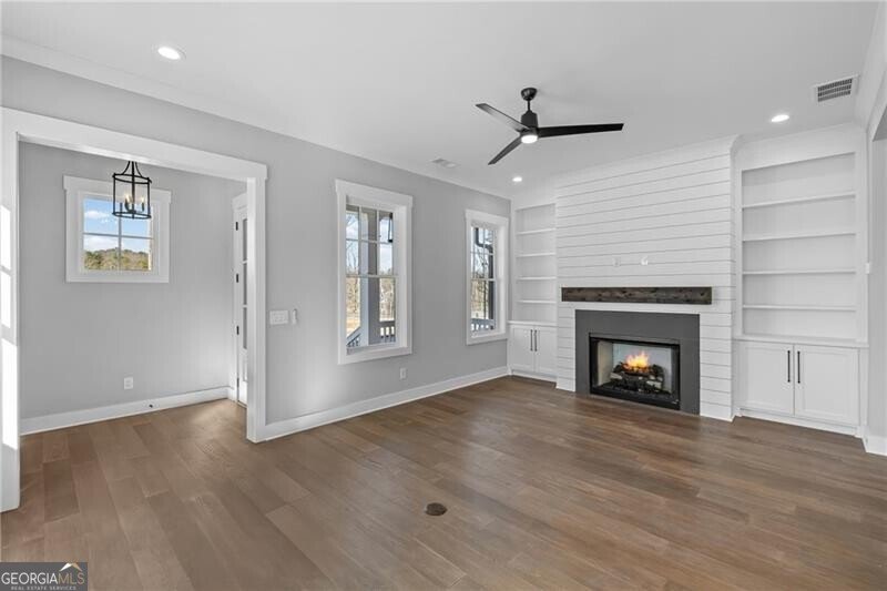 533 Groover Street Ball Ground - Photo 8