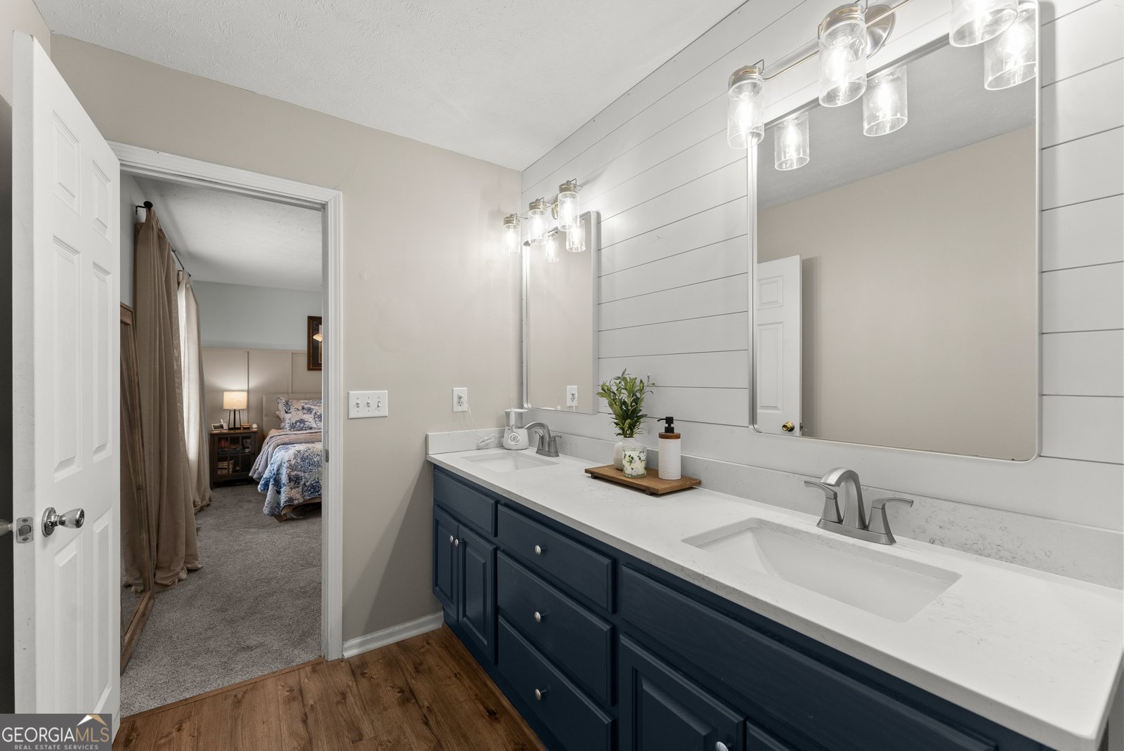 82 Clint Street Cleveland - Photo 28