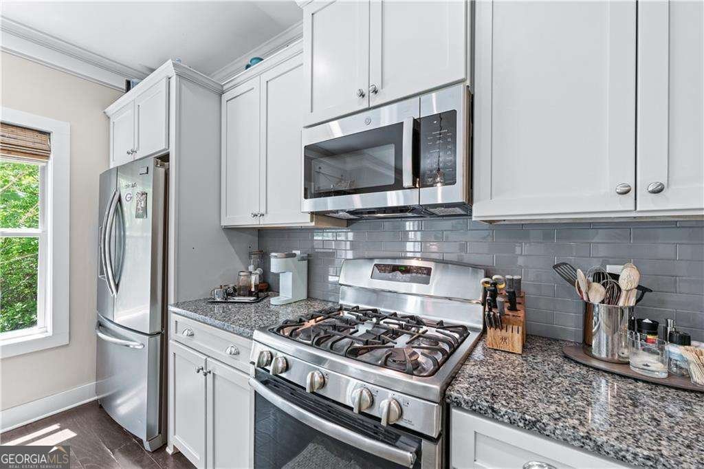 1325 Oakview Road Decatur - Photo 16