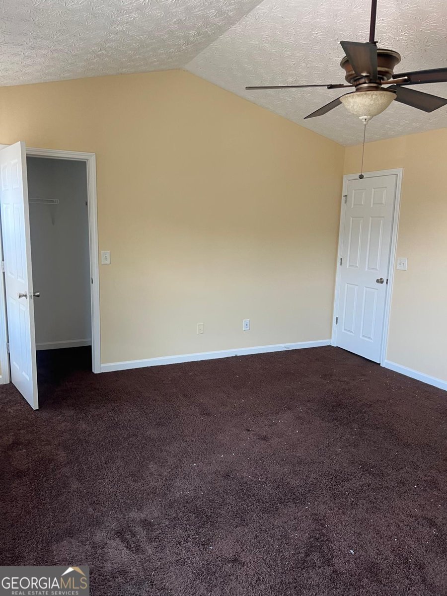 7200 Grosbeak Street Union City - Photo 12