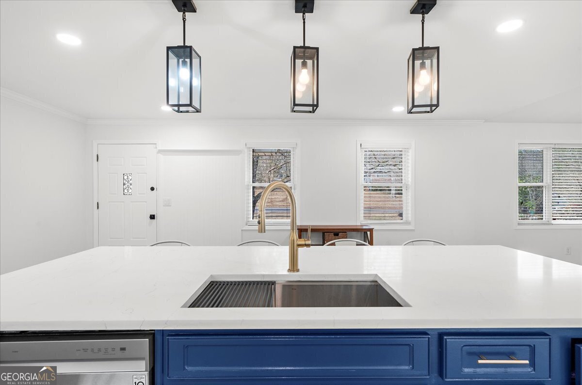 513 Rivercrest Drive Woodstock - Photo 11