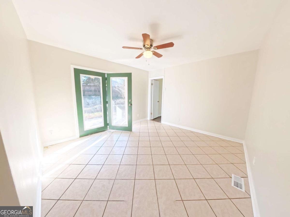 3881 Pin Oak Circle Atlanta - Photo 23