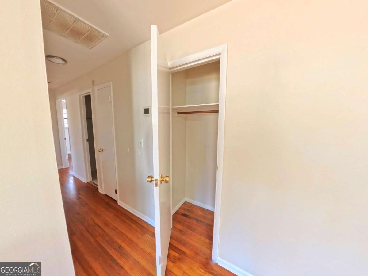 3881 Pin Oak Circle Atlanta - Photo 6