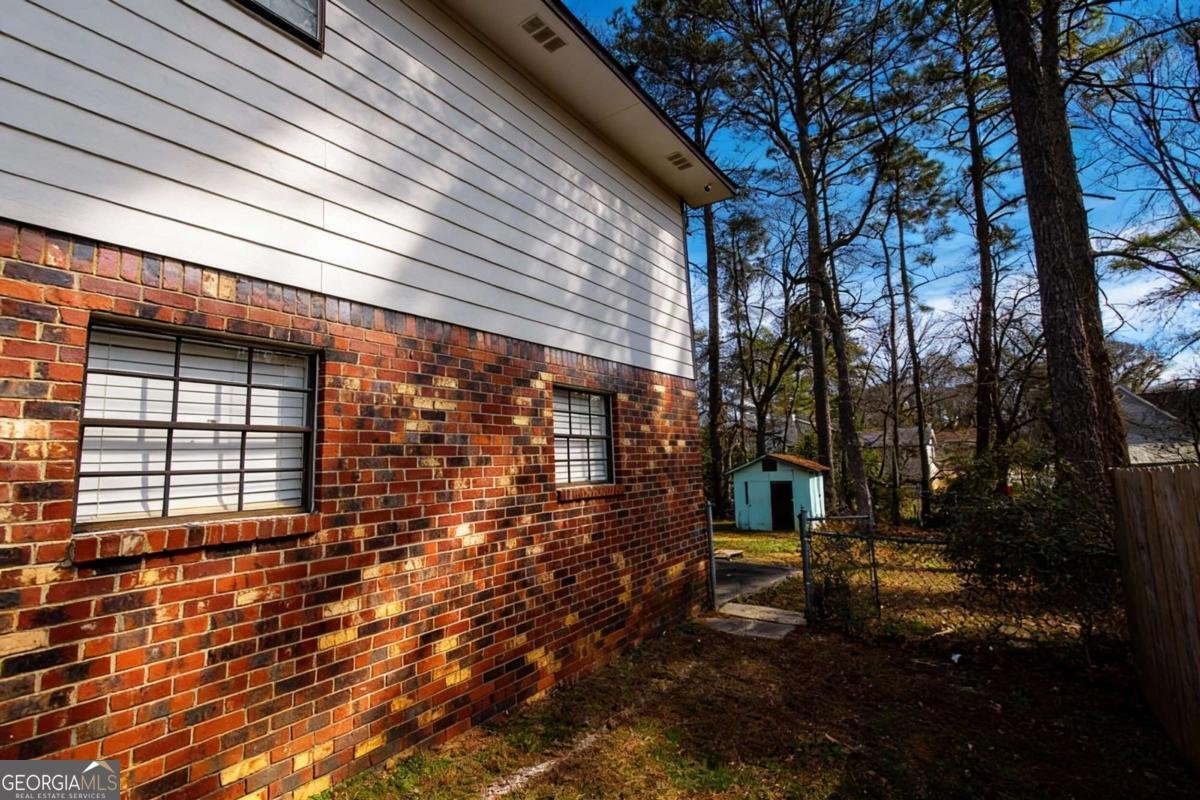 6566 Melandre Drive Morrow - Photo 10