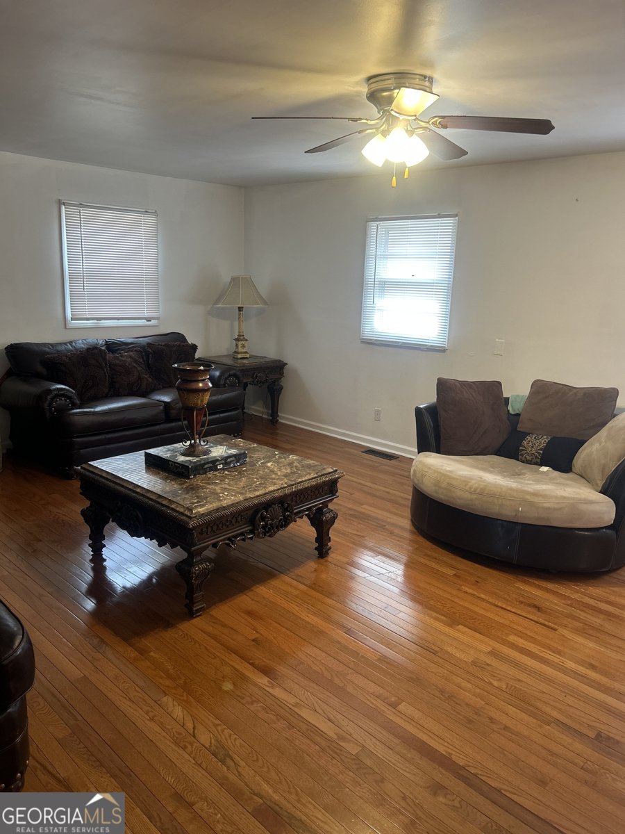 1406 Canterbury Road Griffin - Photo 15