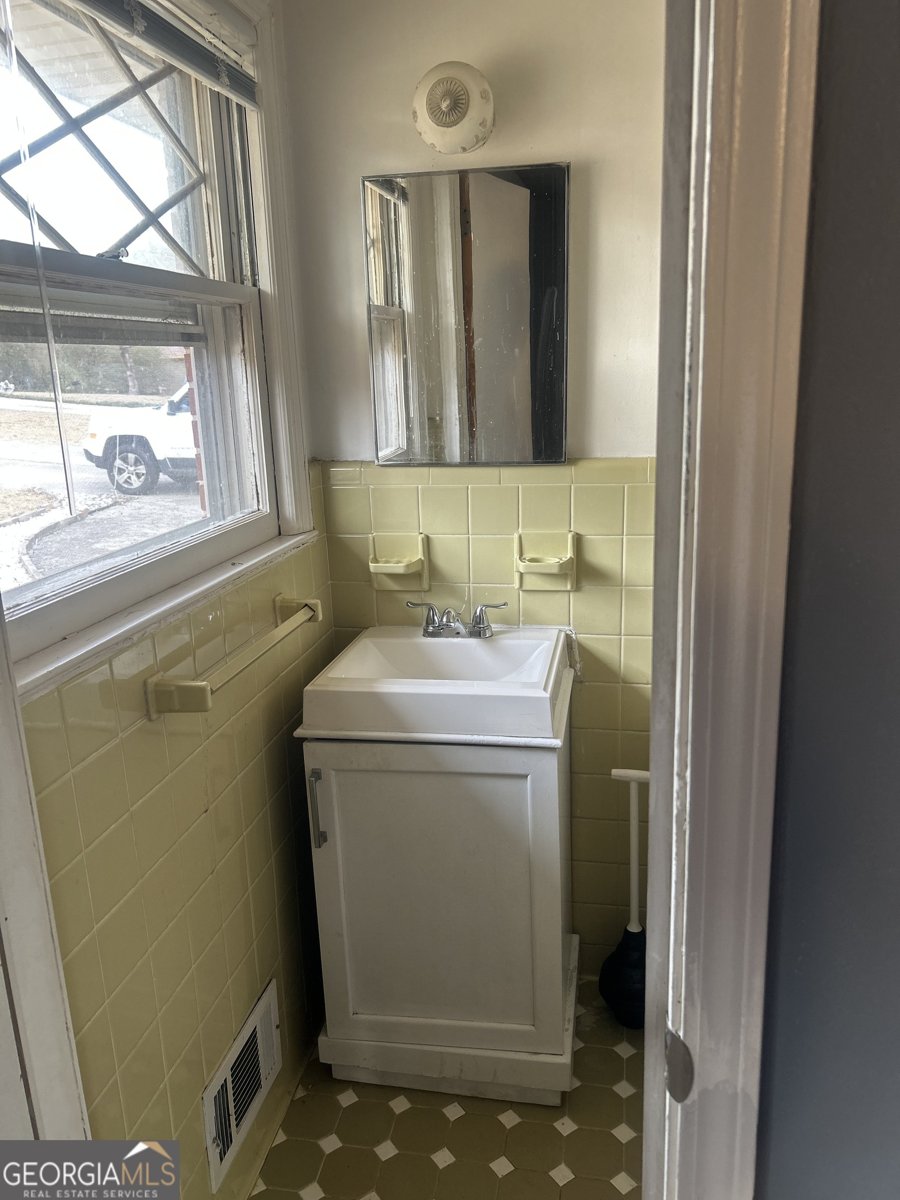 1406 Canterbury Road Griffin - Photo 24