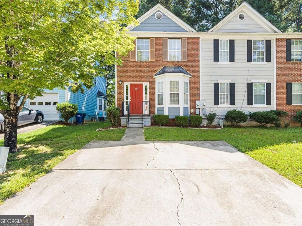 5910 Hampton Court Atlanta - Photo 1