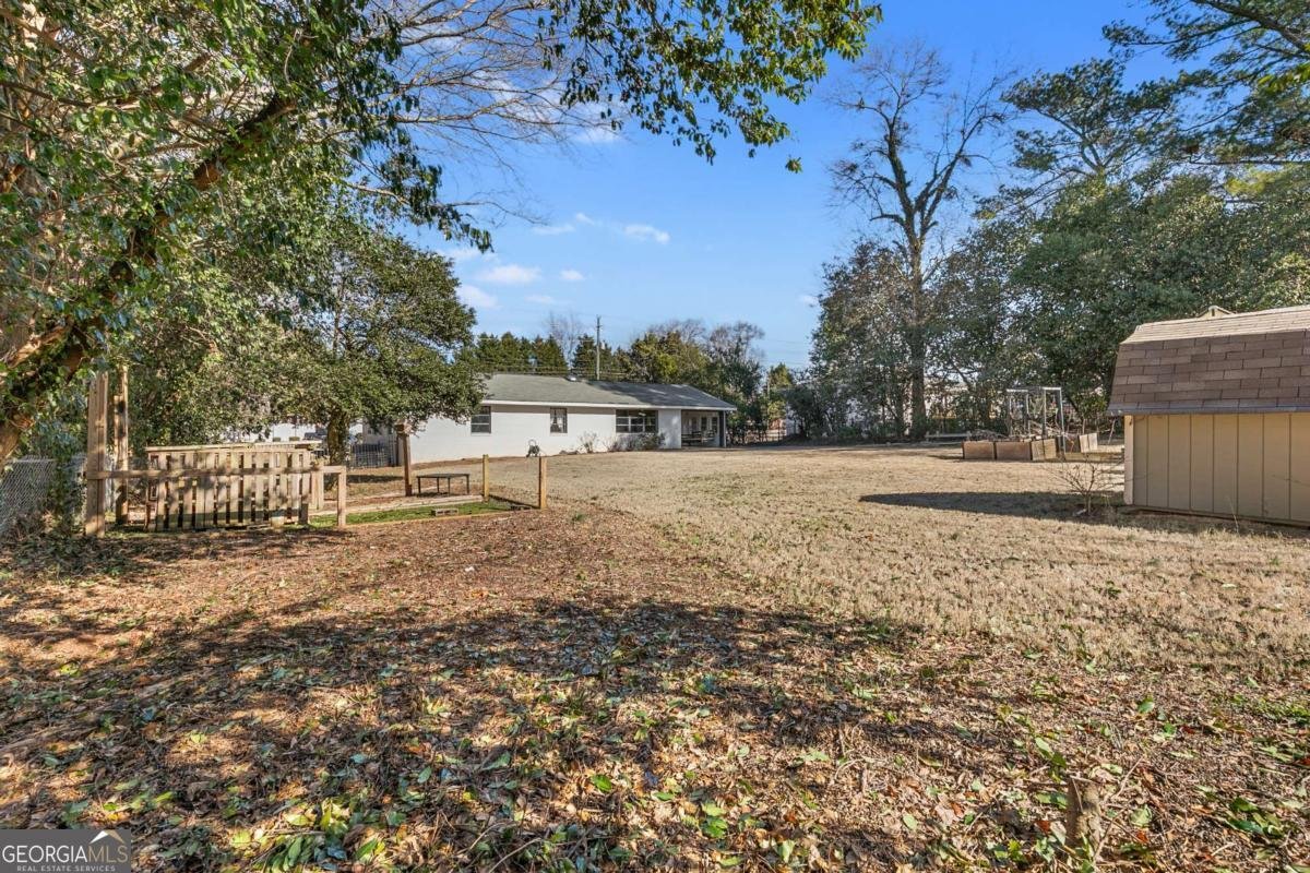 1800 Sandy Plains Road Marietta - Photo 23