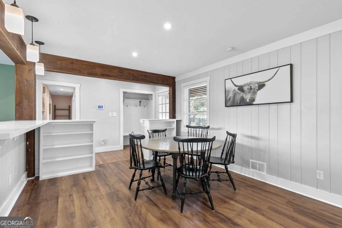 1800 Sandy Plains Road Marietta - Photo 7