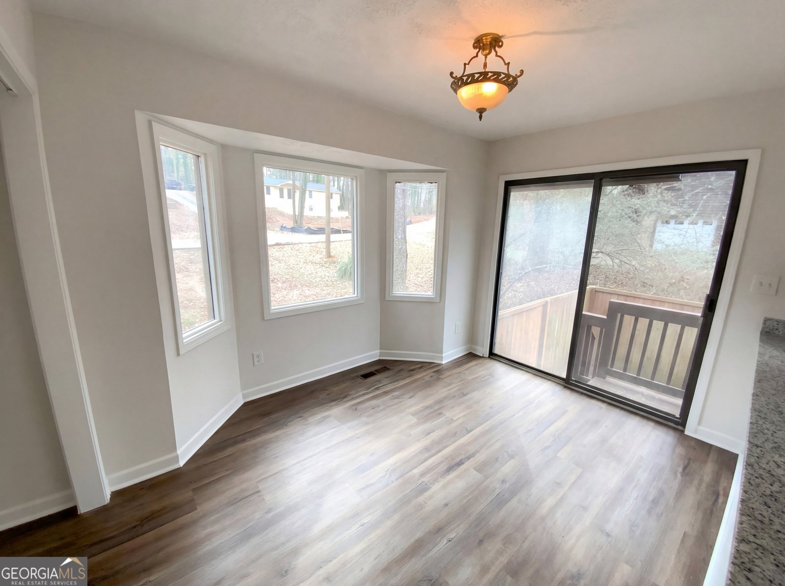 129 Bramble Oak Drive Woodstock - Photo 12