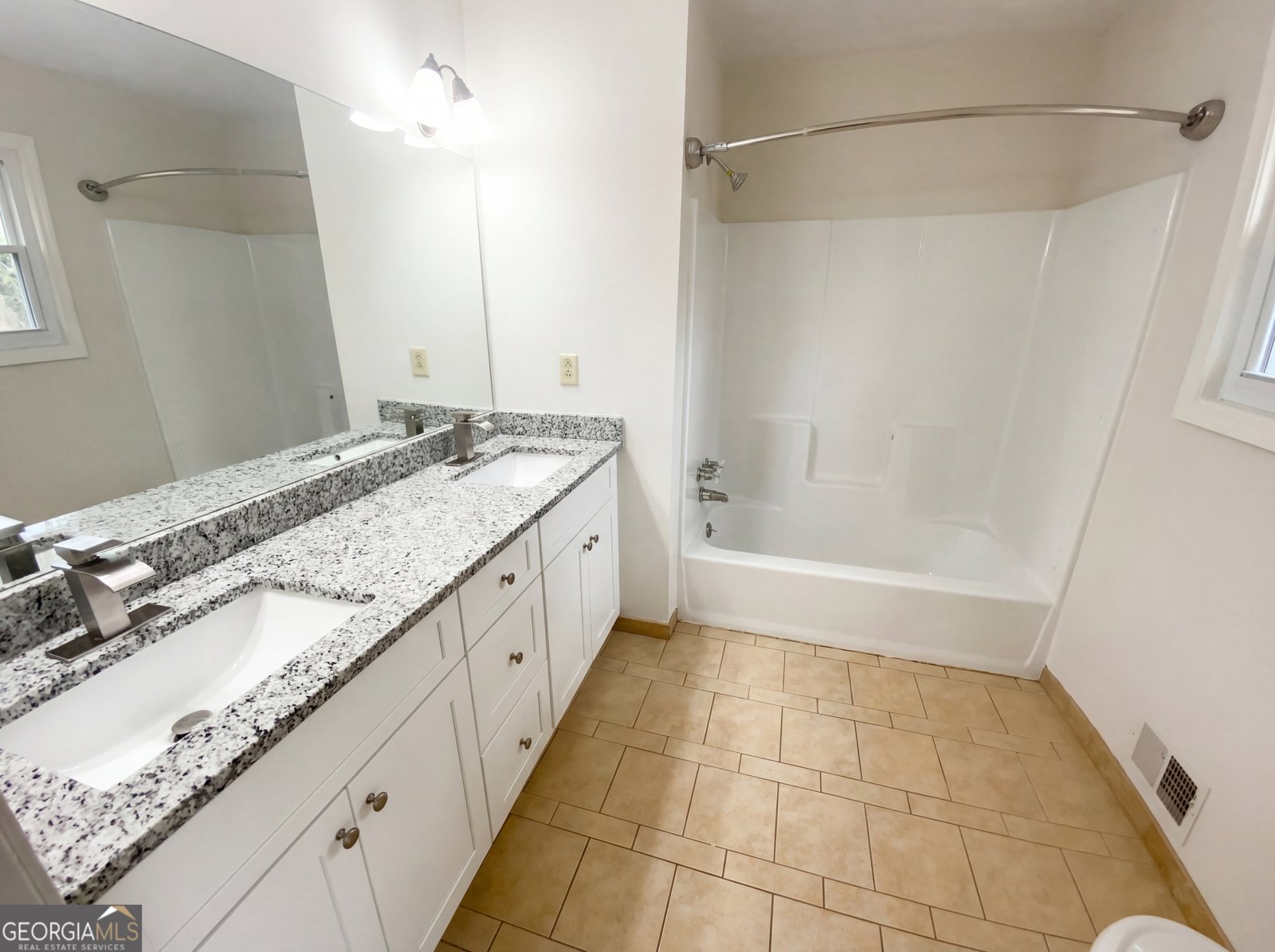 129 Bramble Oak Drive Woodstock - Photo 18