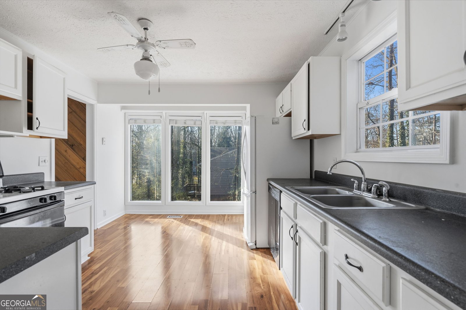 5473 Gibson Drive Acworth - Photo 8