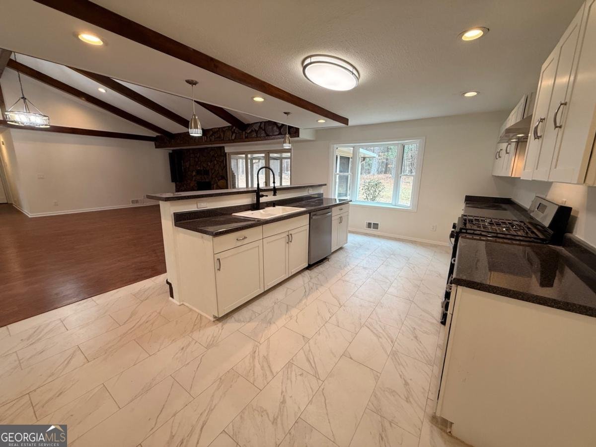 4755 Towanda Circle Atlanta - Photo 15