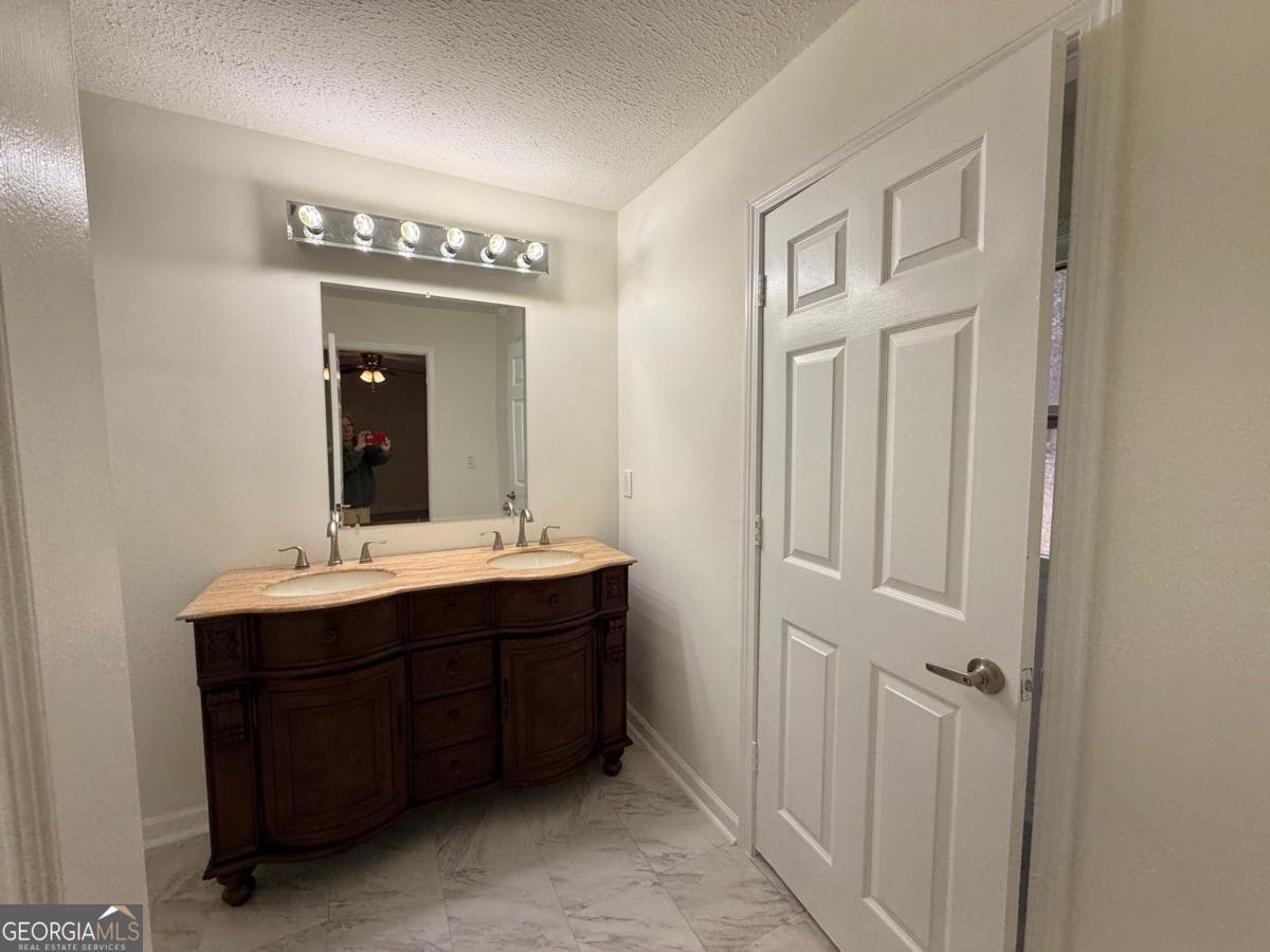 4755 Towanda Circle Atlanta - Photo 31