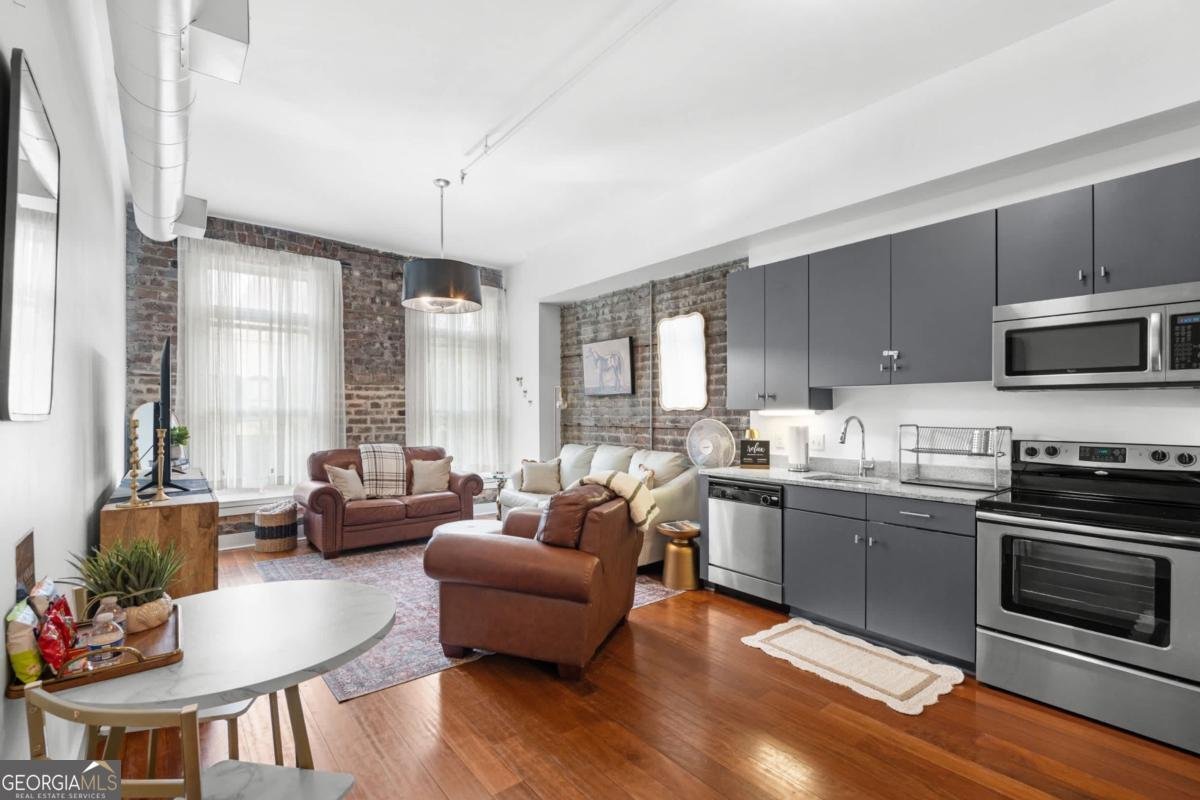 310 Broughton Street Savannah - Photo 8