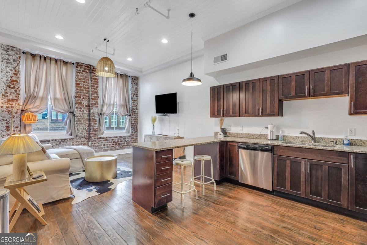 310 Broughton Street Savannah - Photo 13