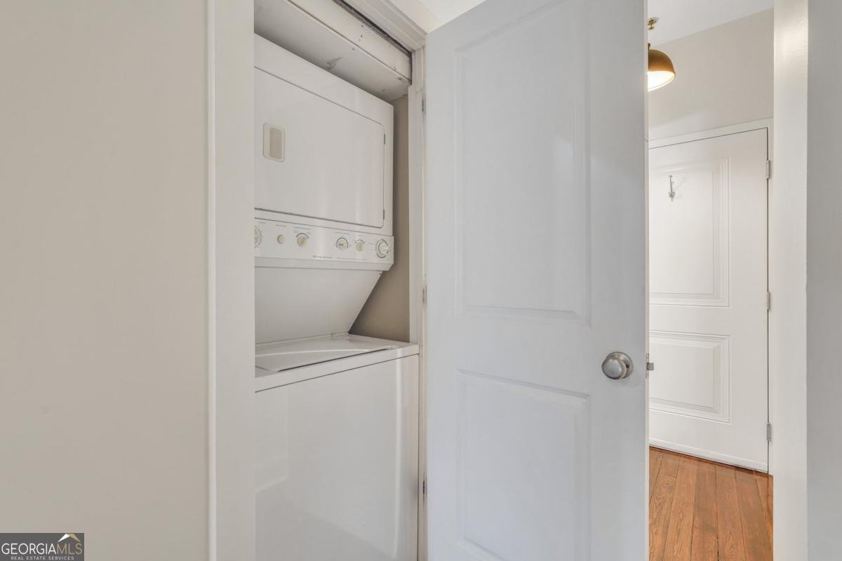 310 Broughton Street Savannah - Photo 7