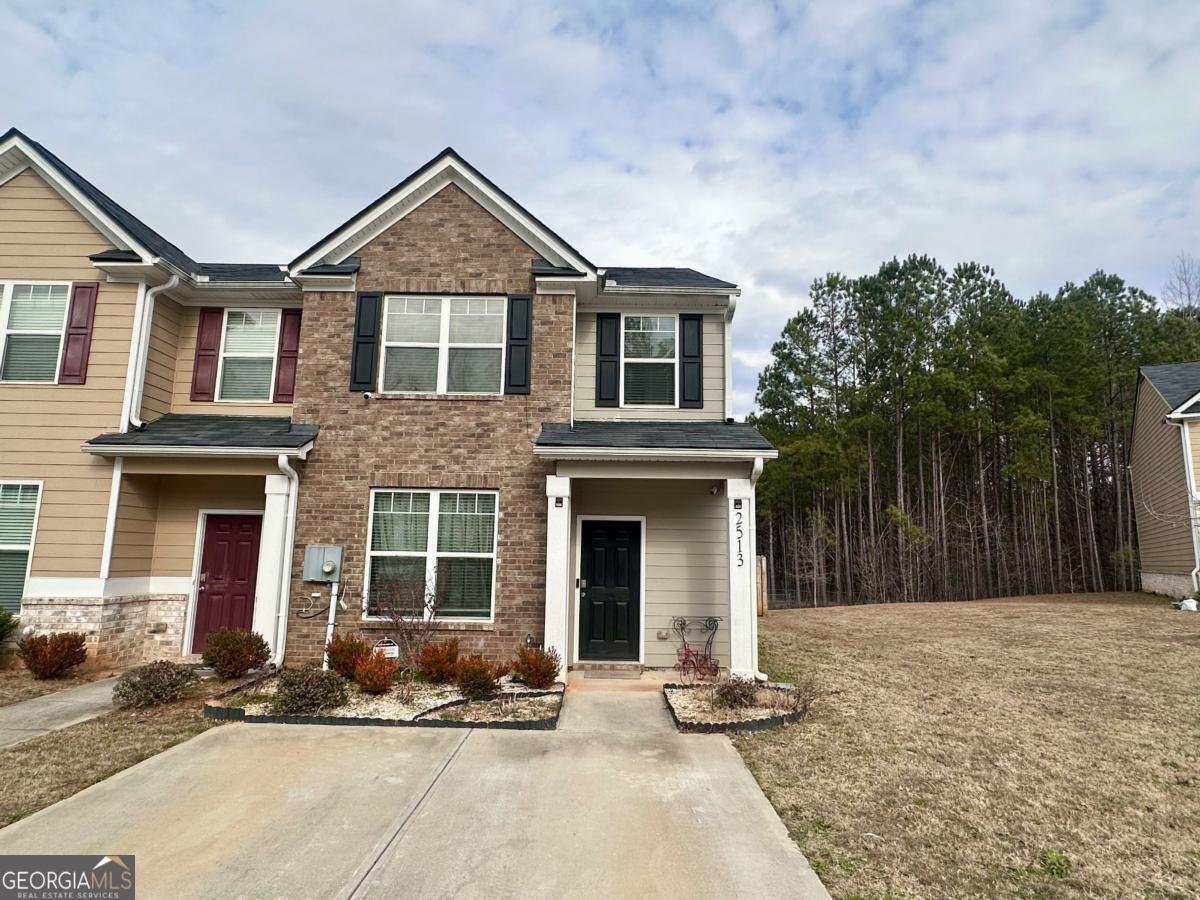 2513 Piering Drive Lithonia - Photo 1