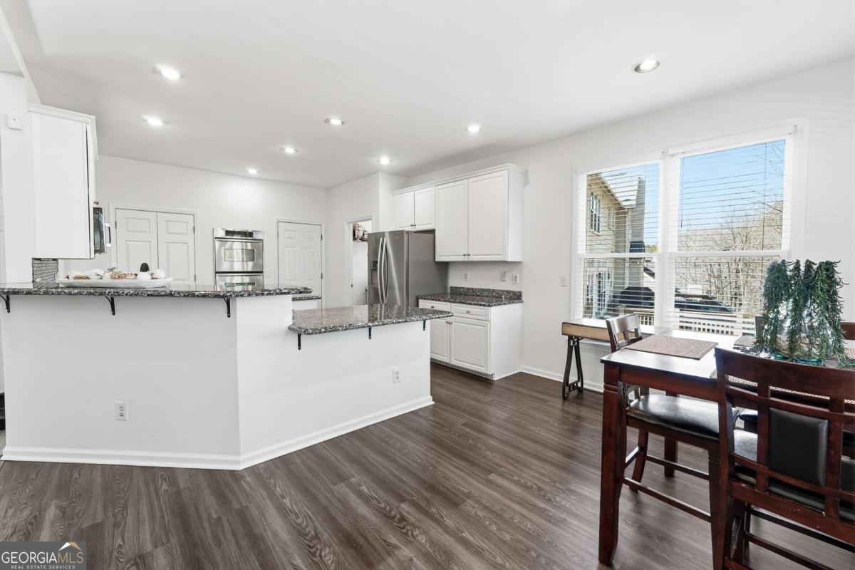 4247 Millside Walk Smyrna - Photo 8