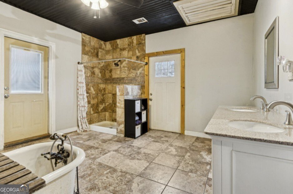 4402 Oak Street Oakwood - Photo 24