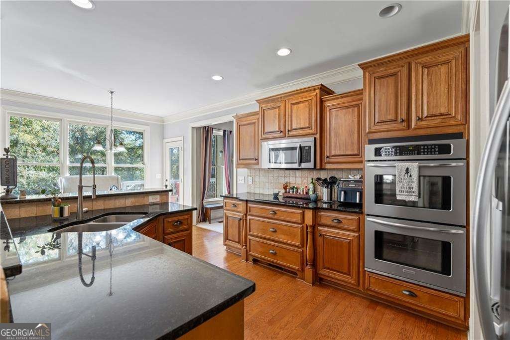 1030 Silver Thorne Drive Loganville - Photo 24