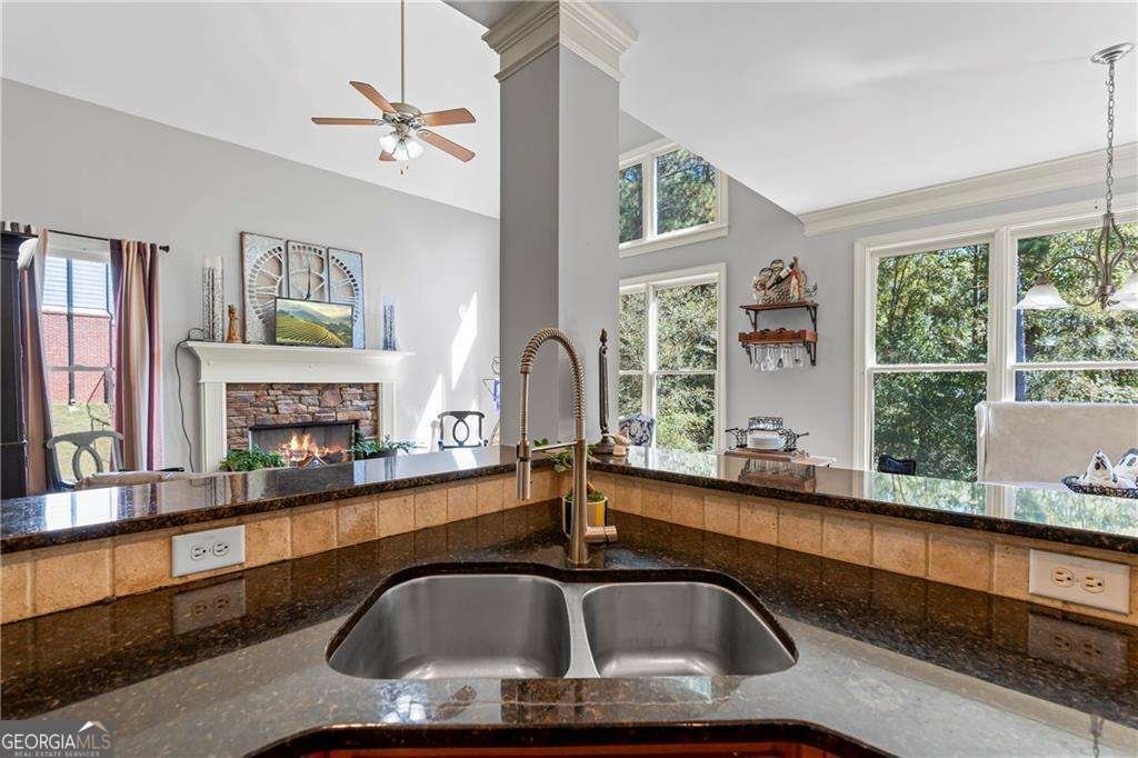 1030 Silver Thorne Drive Loganville - Photo 29