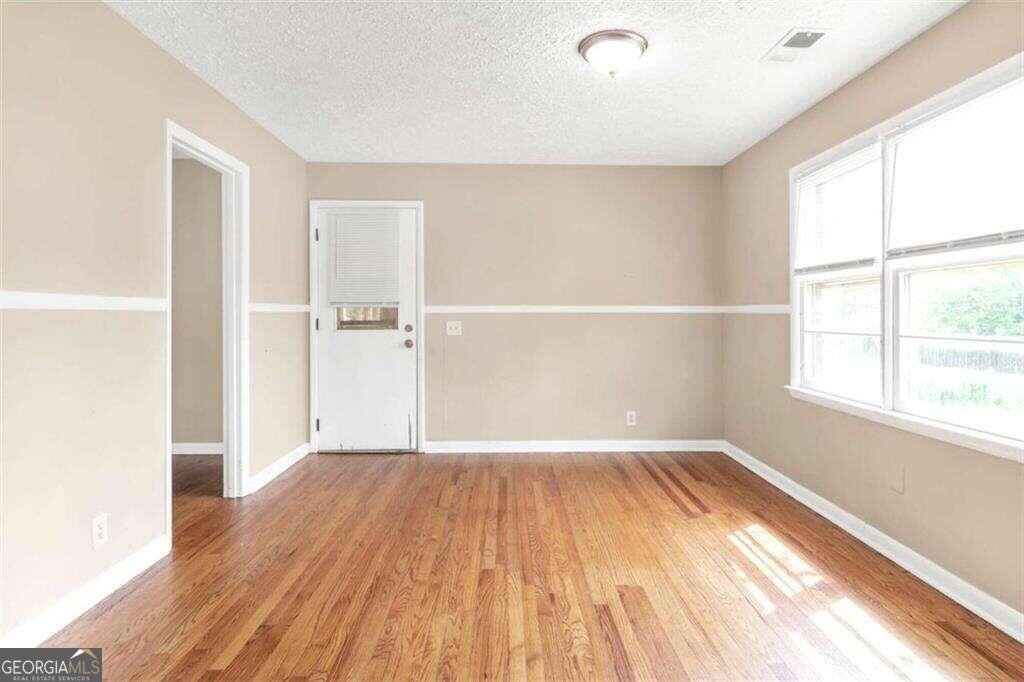 1324 Hicks Circle Conyers - Photo 10