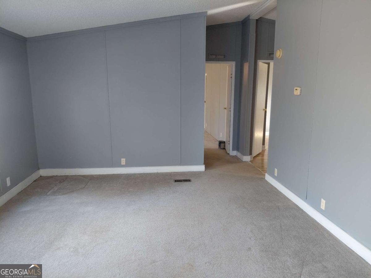 102 brookview Drive Griffin - Photo 10