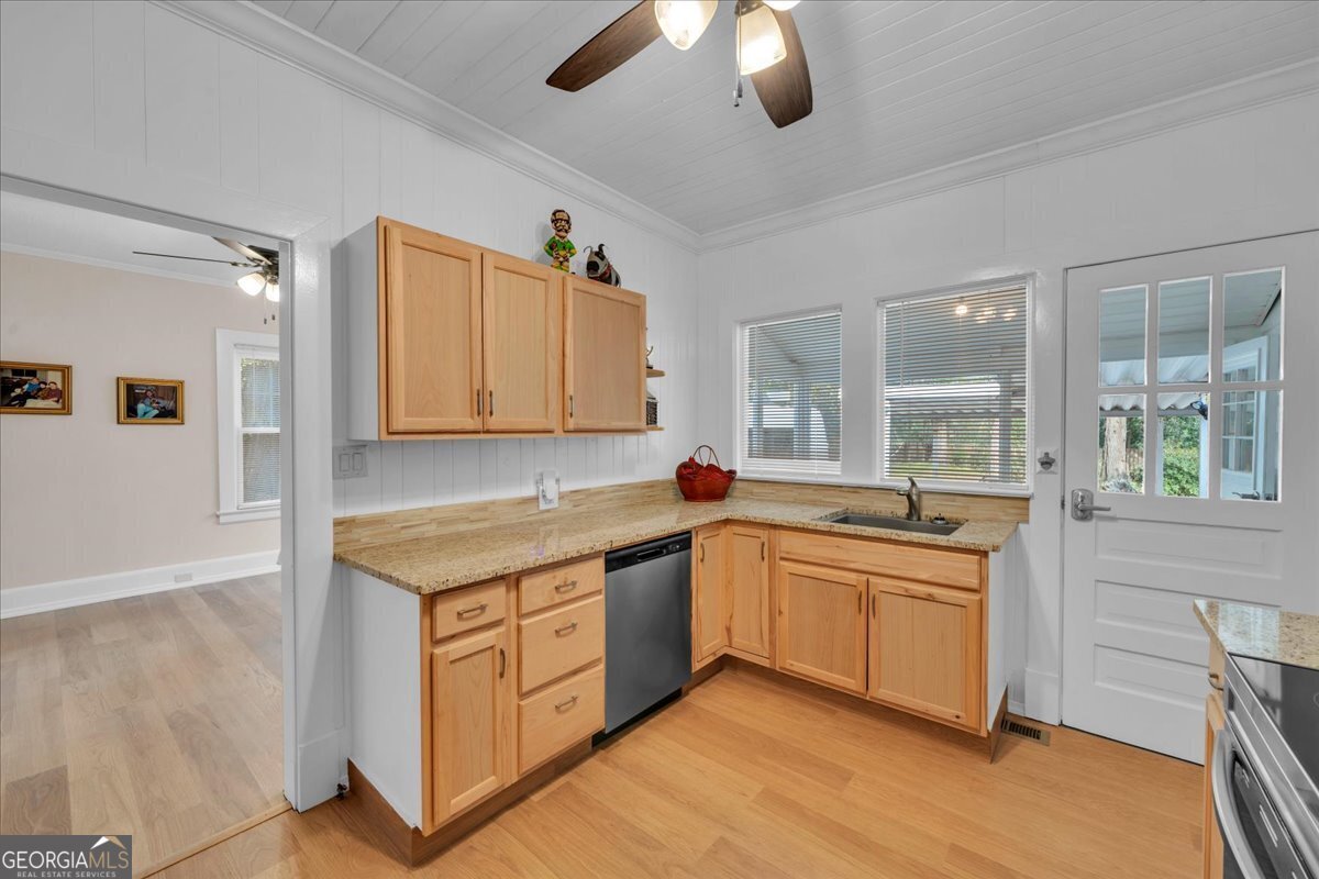 425 3rd Street Vienna - Photo 11