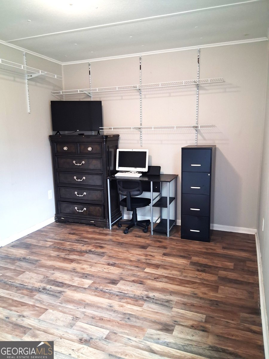 2732 Village Green Lane Macon - Photo 8