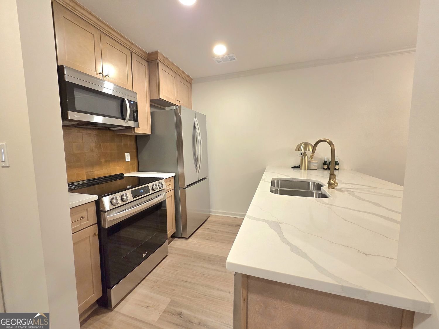 301 Barrington Hills Drive Atlanta - Photo 14