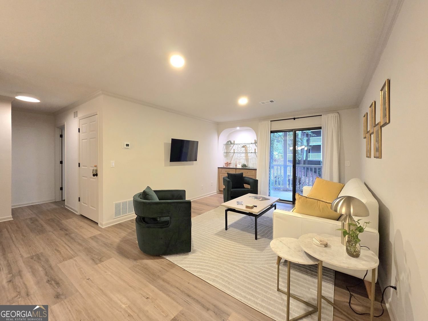 301 Barrington Hills Drive Atlanta - Photo 6