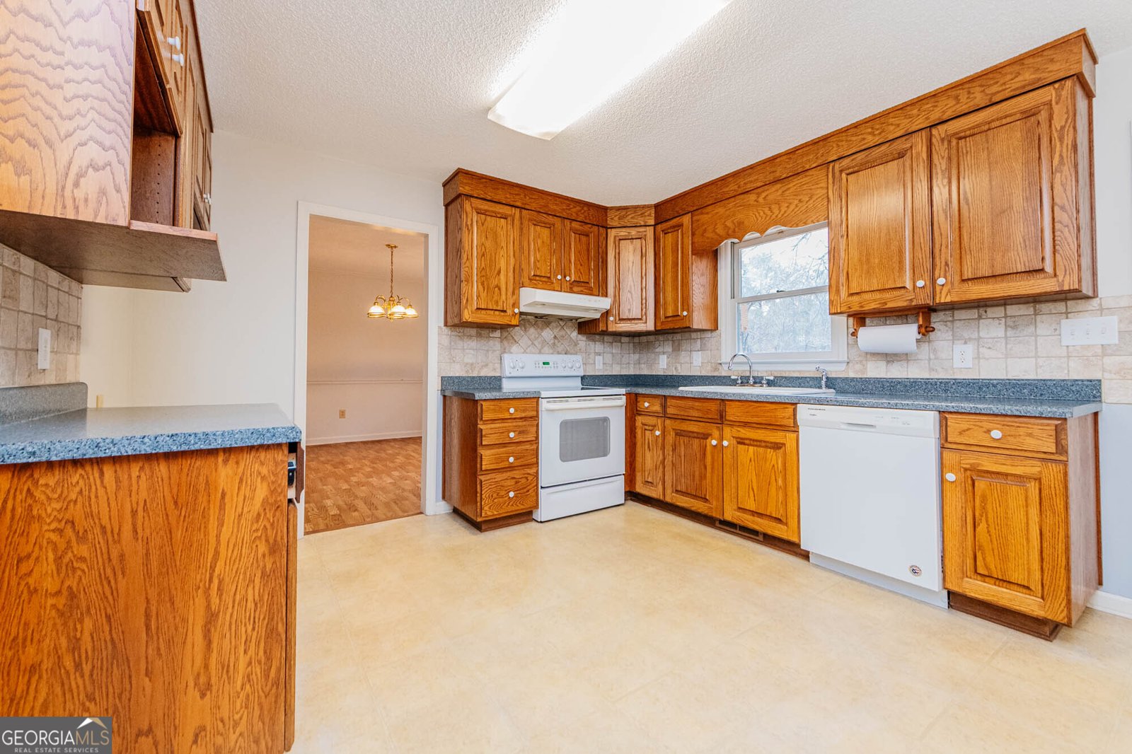 6137 Wesleyan Drive Macon - Photo 18