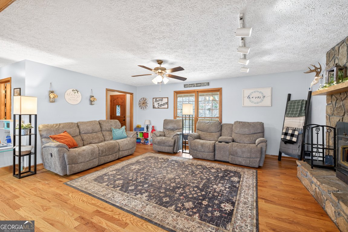 194 Bunny Trail Clarkesville - Photo 8