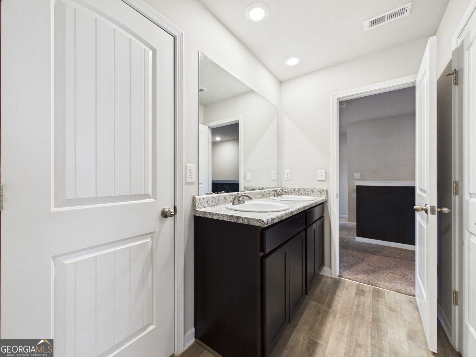 197 Stocks Circle West Point - Photo 30