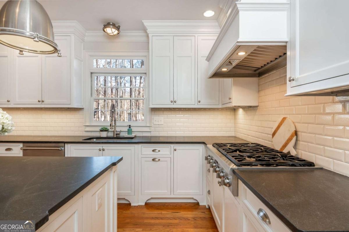 9365 Bluffwind Chase Roswell - Photo 13