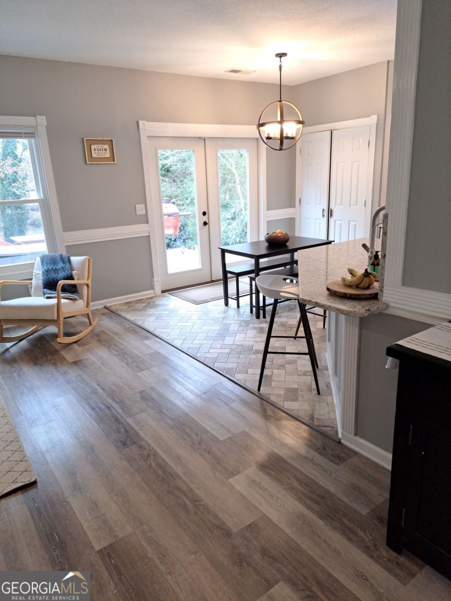 366 Silverthorn Drive Marietta - Photo 11