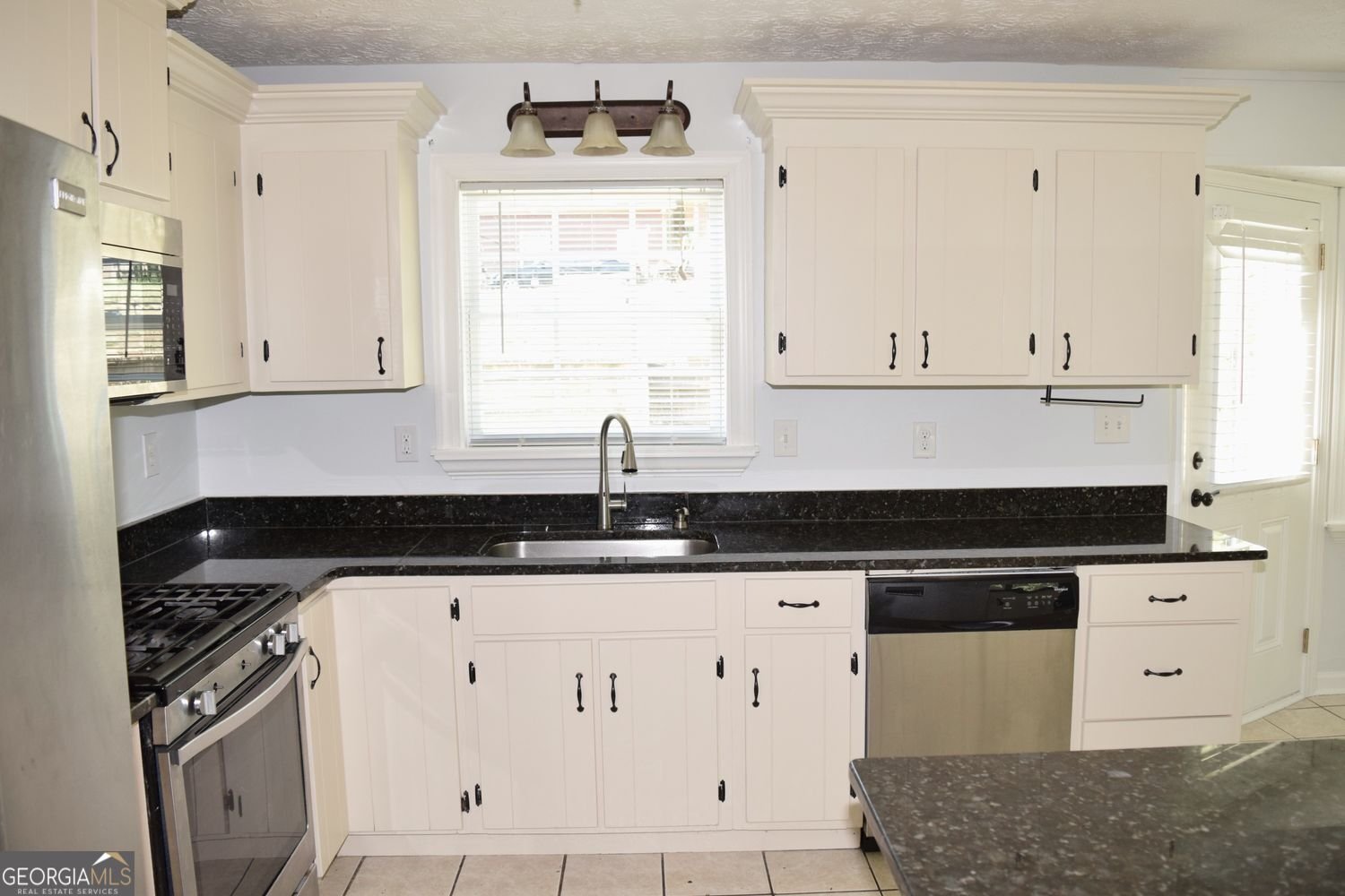 2554 Red Barn Road Marietta - Photo 13