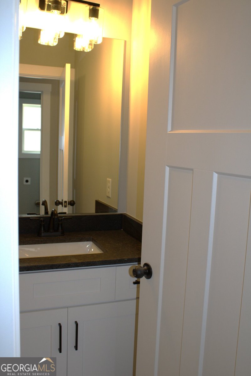 251 North Point Circle Hartwell - Photo 14