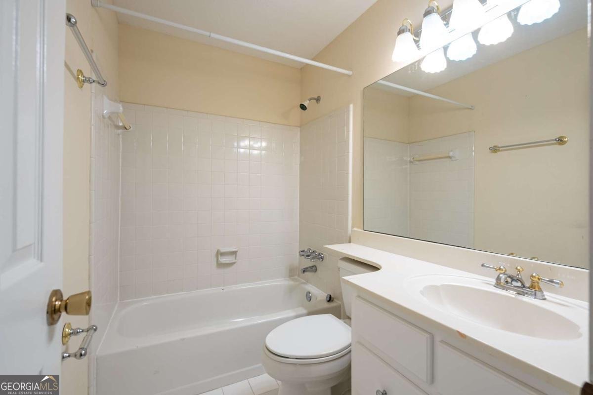 1210 Weatherstone Drive Atlanta - Photo 17