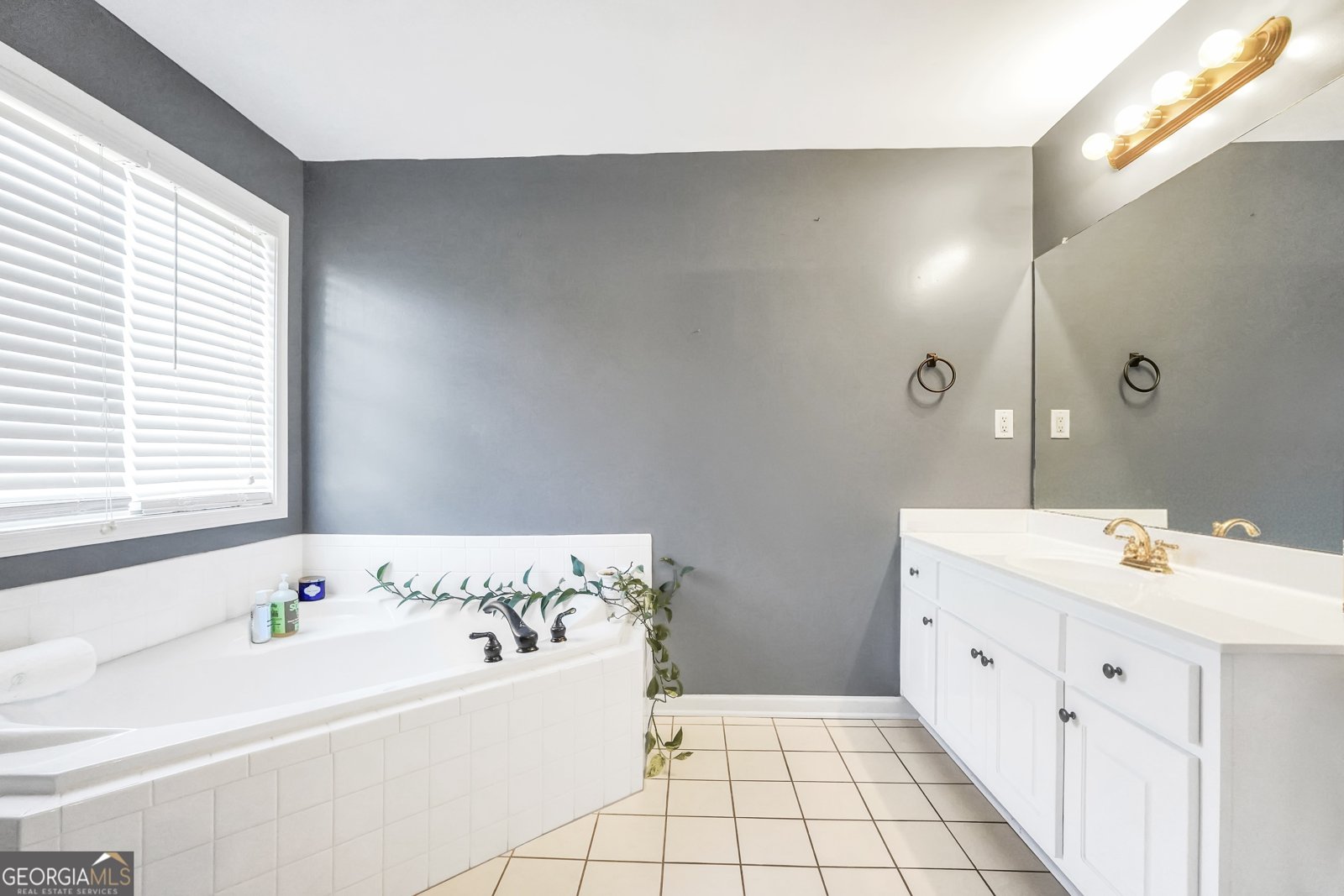 1307 Regatta Way McDonough - Photo 21