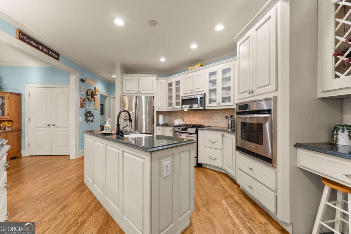 1930 Marina Way Buford - Photo 15