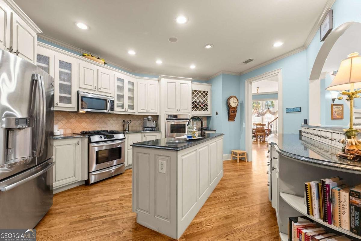 1930 Marina Way Buford - Photo 17